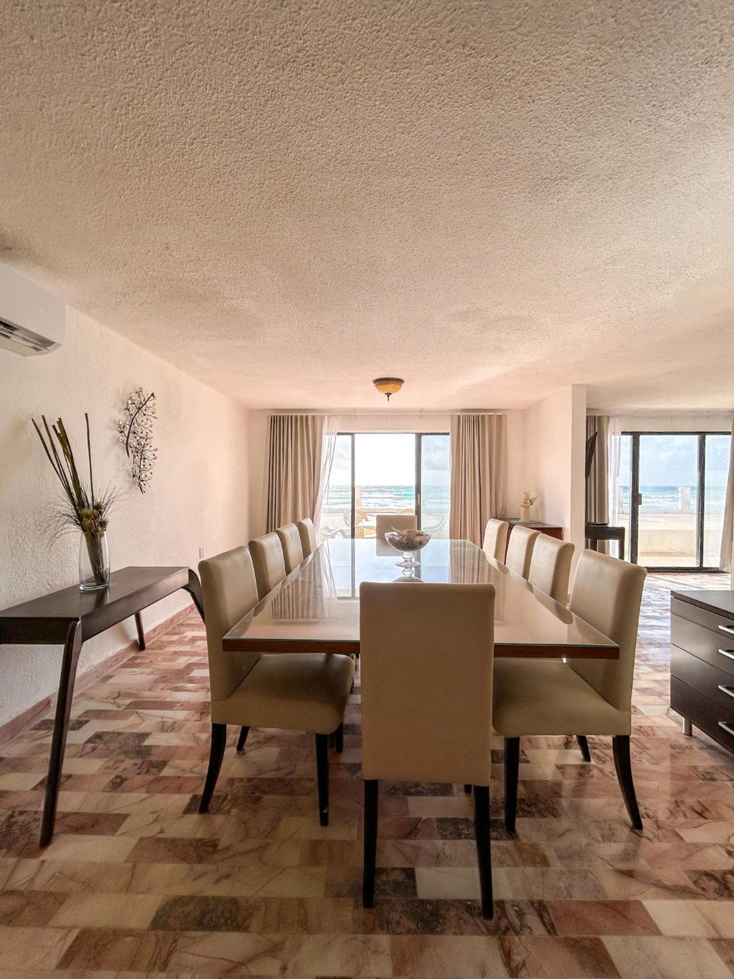 Deluxe Ocean Marlin Aparthotel *